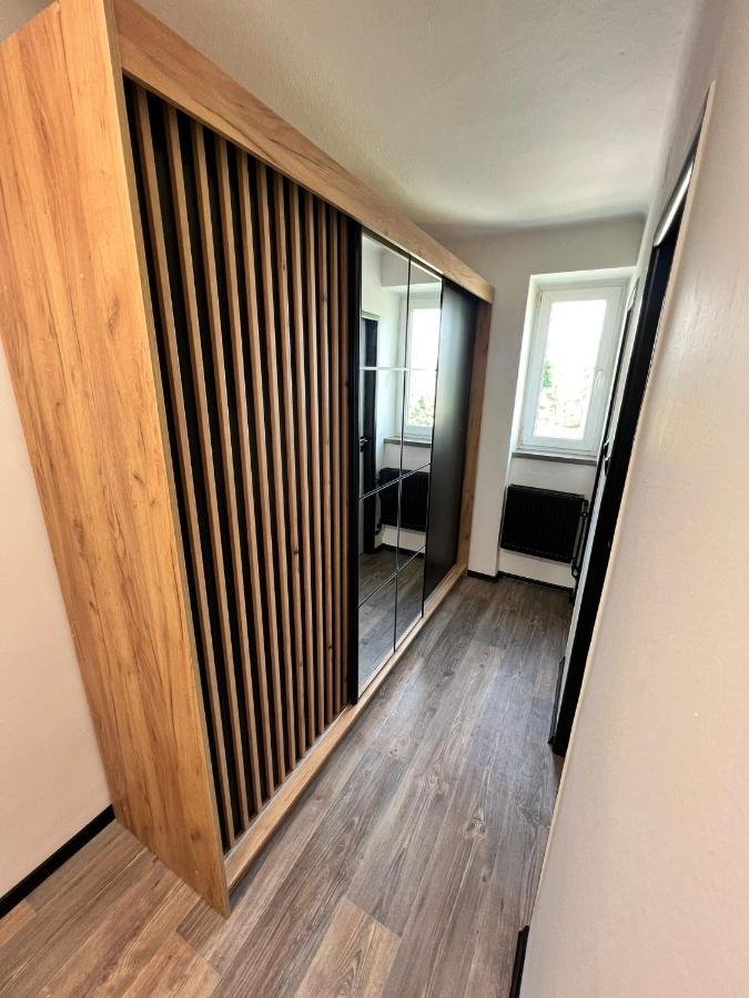 Apartman Opava S Parkovanim ภายนอก รูปภาพ