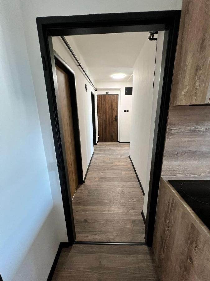 Apartman Opava S Parkovanim ภายนอก รูปภาพ
